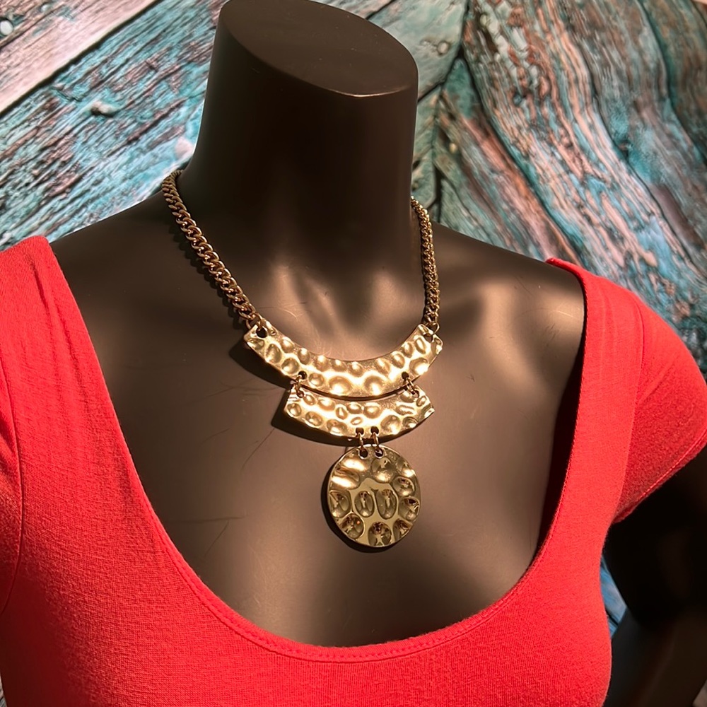 Forever 21 Hammered Style Gold tone Statement Necklace